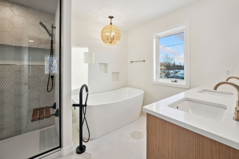 Eco-Friendly Acrylic Tub